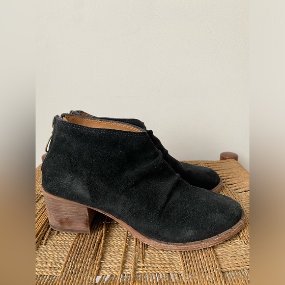 BEEK Shoes Women’s 7 Suede Falcon Booties Black Boot - Picture 4 of 8